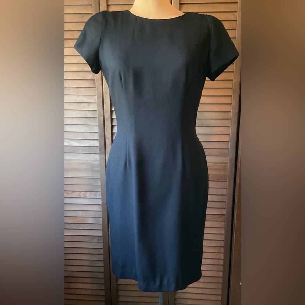 Talbots Vintage Maggie London Black Short Sleeve Fitted Dress